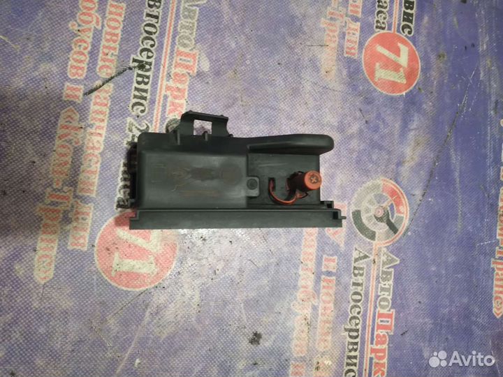 Крышка блока предохранитель форд транзит