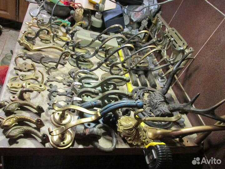 Старинная фурнитура вешалка крючок бронза медь