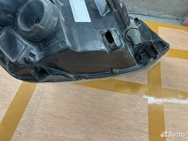 Фара галогеновая передняя левая Volkswagen Polo