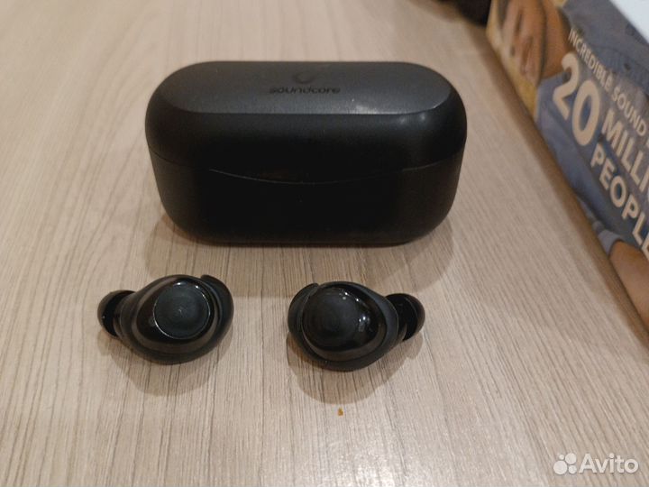 Беспроводные наушники soudcore