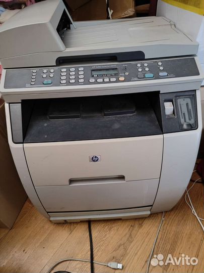Мфу лазерный цветной HP LaserJet 2800 на запчасти