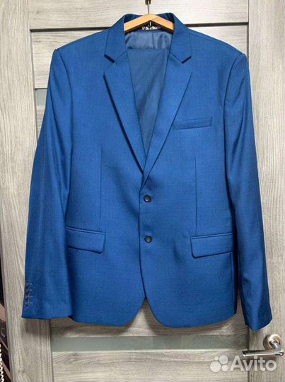 Мужской костюм