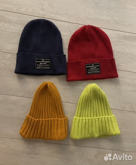 Продам шапки весна-осень