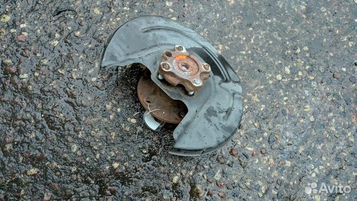 Ступица (кулак, цапфа) правая задняя Volkswagen Jetta 7 2018