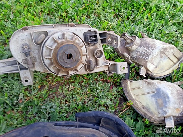 Фары (перед+задние) Hyundai Accent