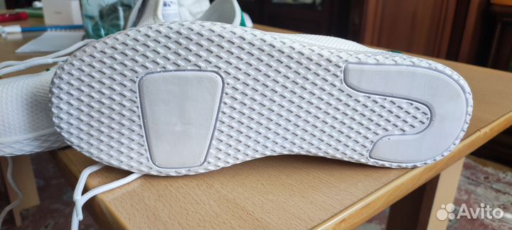 Кроссовки adidas