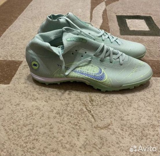 Бутсы футбольные новые 44 Nike