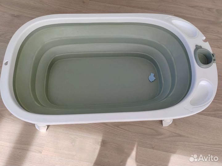 Детская ванночка для купания складная