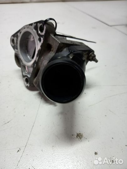 Toyota Auris (E150) I корпус термостата