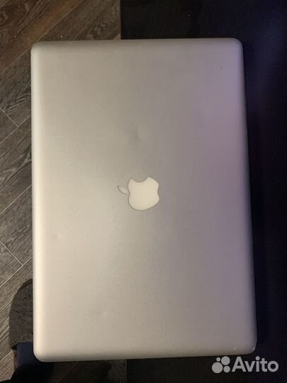 Macbook pro 15 2011 i7 2.2ghz Radeon hd6750m 1gb