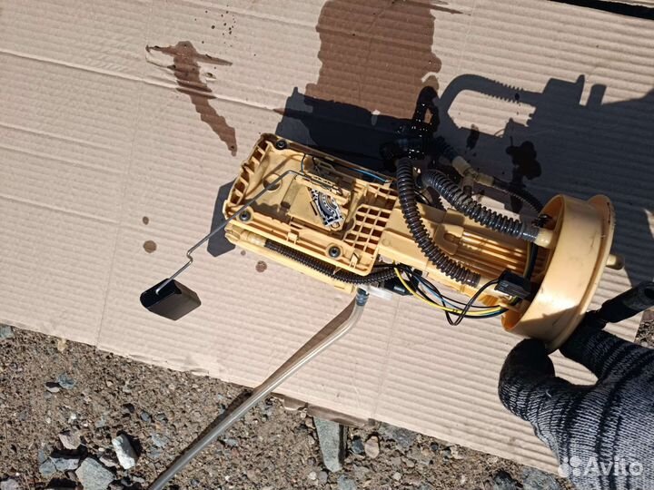 Топливный насос Audi A4 B7