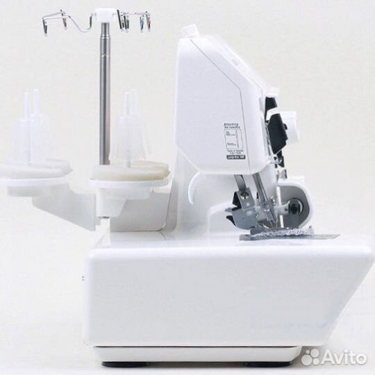 Juki MO 55EN оверлок плюс кардане