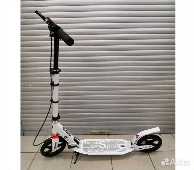 Самокат Scooter Urban, с тормозом, белый
