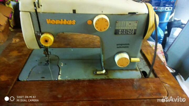 Швейная машина Veritas