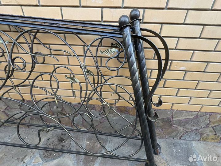 Кованные перила для лестницы