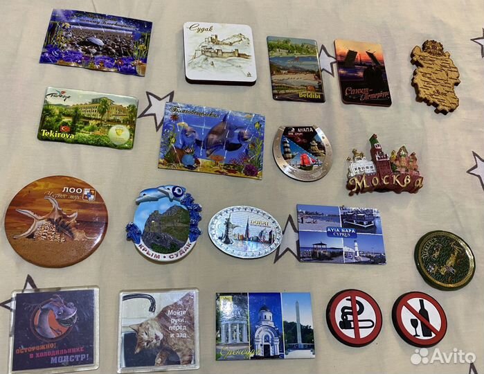 Магнитики на холодильник города