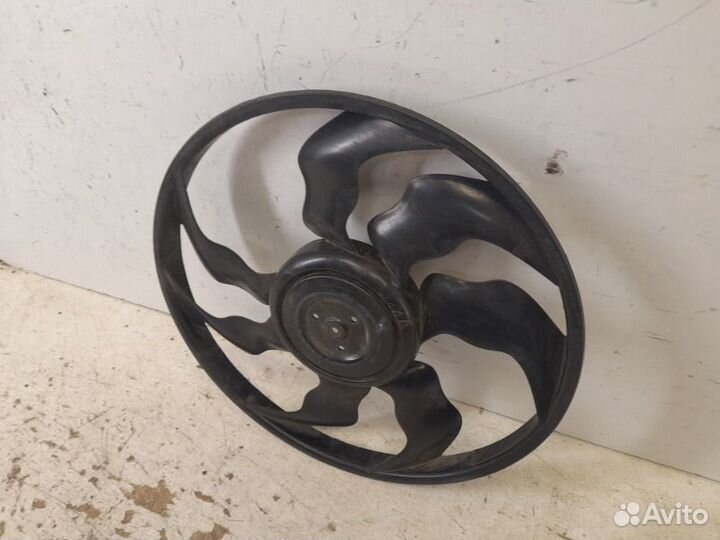 Вентилятор охлаждения двигателя передний Hyundai