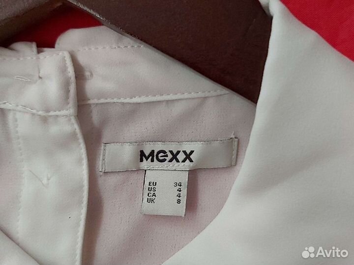 Красивая школьная блуза Mexx