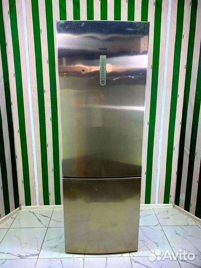 Холодильник б/у двухкамерный с гарантией год