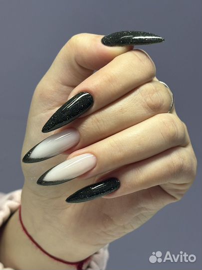 Маникюр, педикюр, наращивание ногтей