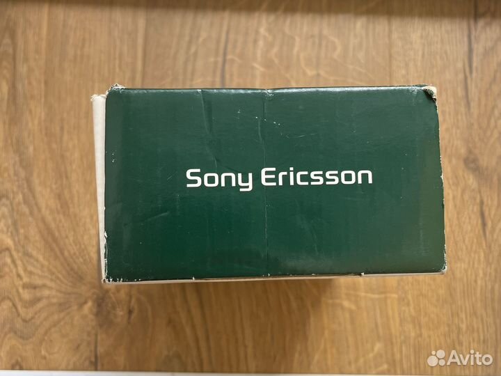 Коробка sony ericsson T100