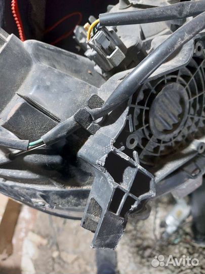 Фара левая mitsubishi asx