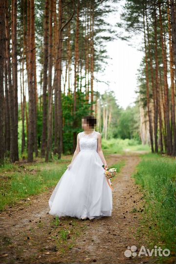 Свадебное платье