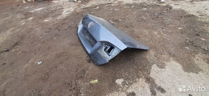 Крышка багажника задняя Volkswagen Jetta 6
