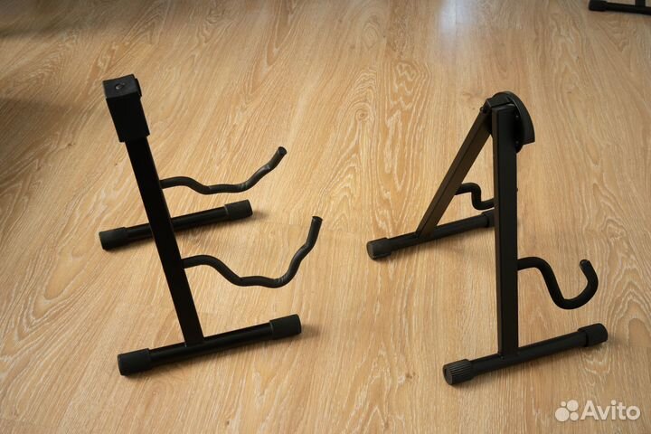 Стойка для гитары