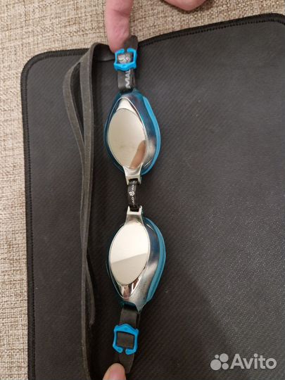 Очки для плавания в бассейне Mad Wave