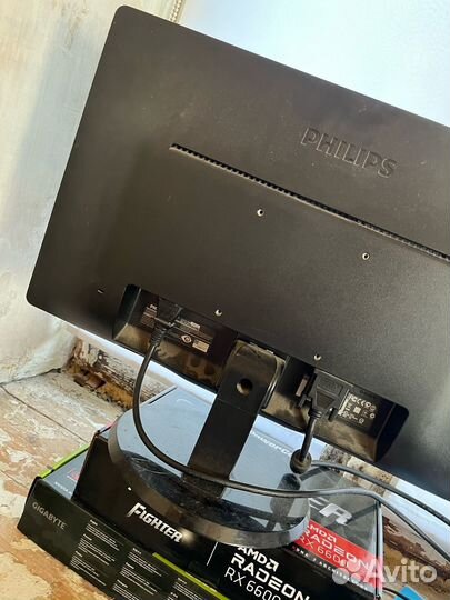 Монитор для компьютера