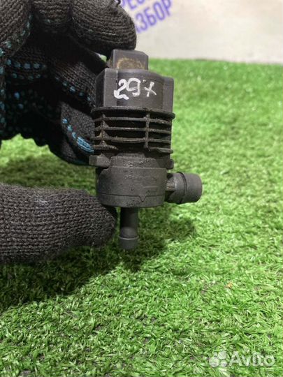 Клапан вентиляции топливного бака Land Rover Range