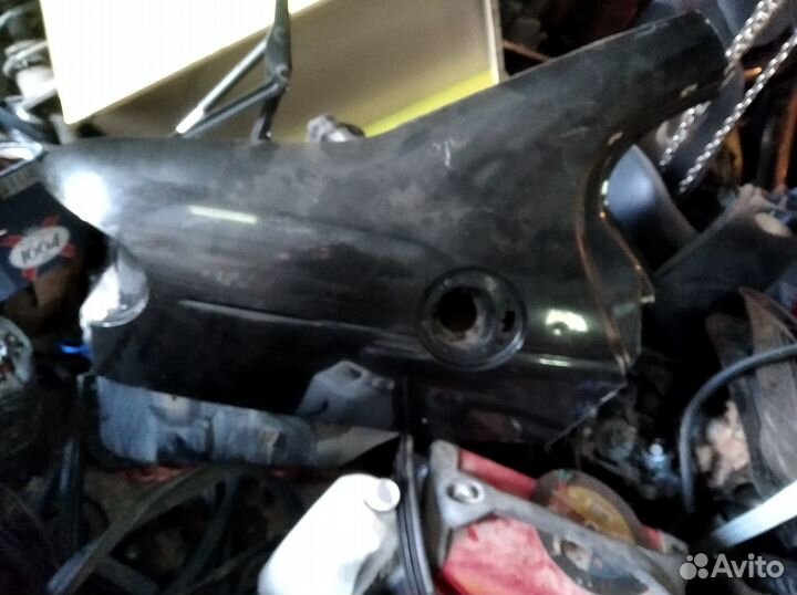 Меган1 крыло заднее правое