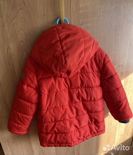 Продам курточку на мальчика