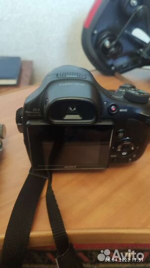 Цифровой профессиональный фотоаппарат