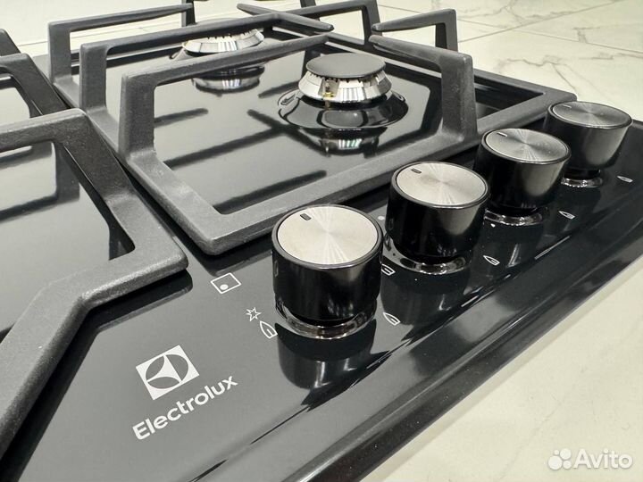 Италия газовая варояная панель Electrolux