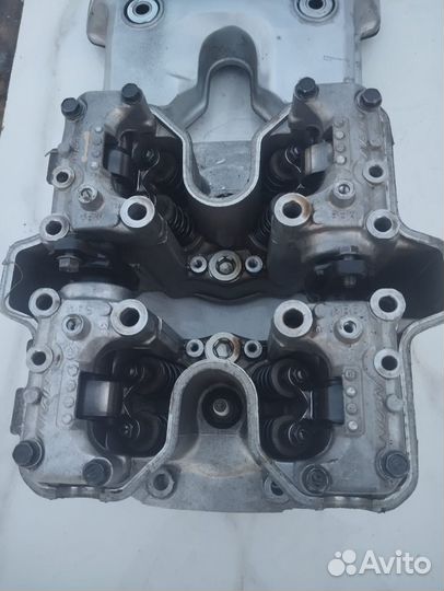 Передняя головка блока цилиндров Honda Magna