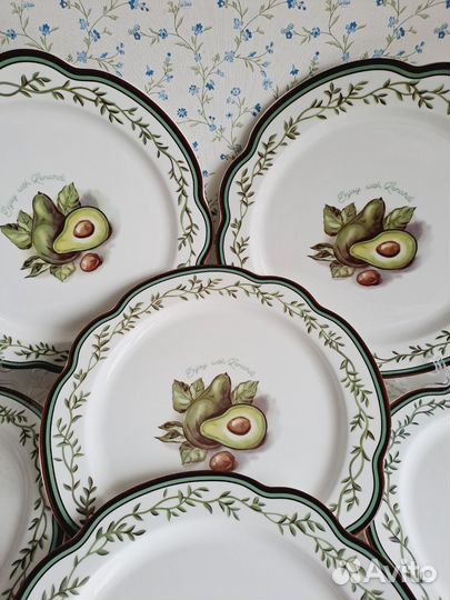 Тарелки столовые подстановочные Авокадо