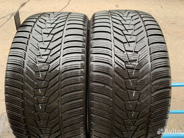 Hankook Winter I'Cept Evo 3 W330 275/40 R19 105V