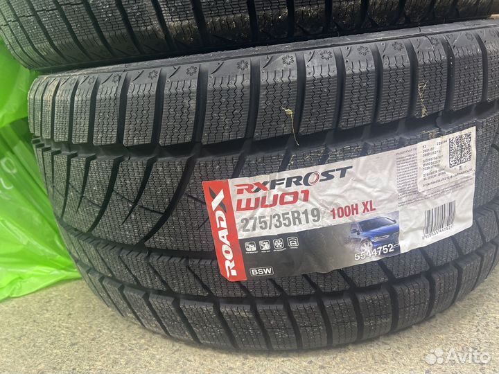 RoadX RX Frost WU02 245/40 R19 и 275/35 R19 100V