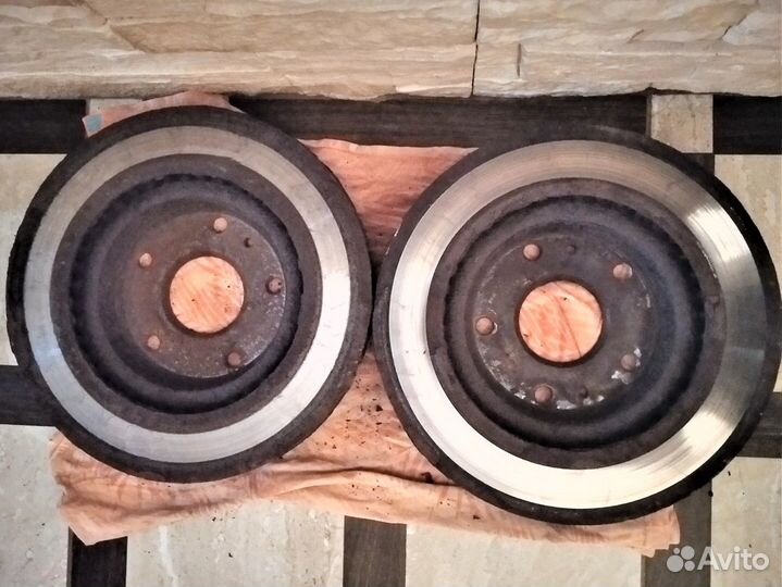 Тормозные диски передние Suzuki SX-4