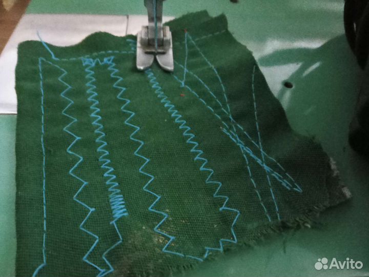 Швейная машина Радом