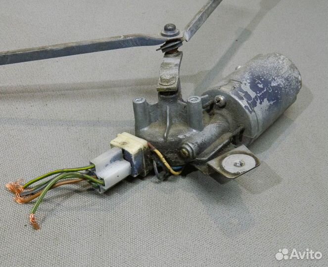 Трапеция дворников VW Jetta 1