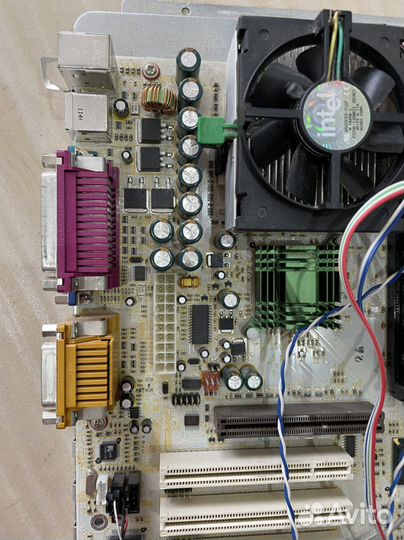 Материнская плата