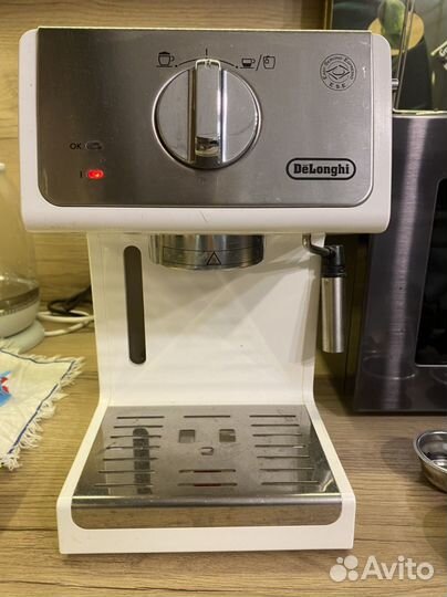 Кофемашина delonghi