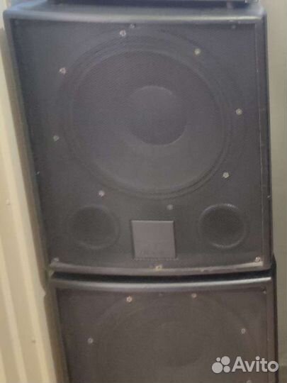 Сабвуфер Wharfedale Pro Lix series 15
