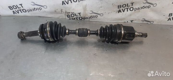 Привод передний левый Nissan Primera P10 GA16DS