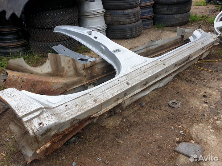 Порог со стойкой правый lexus gs 3 300 gs3 gs300