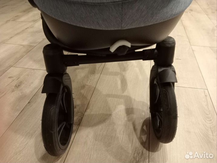 Коляска для двойни Bebetto 42 Comfort 02