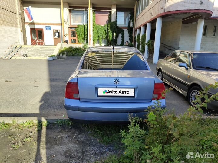 Volkswagen Passat 1.6 МТ, 1998, 355 000 км